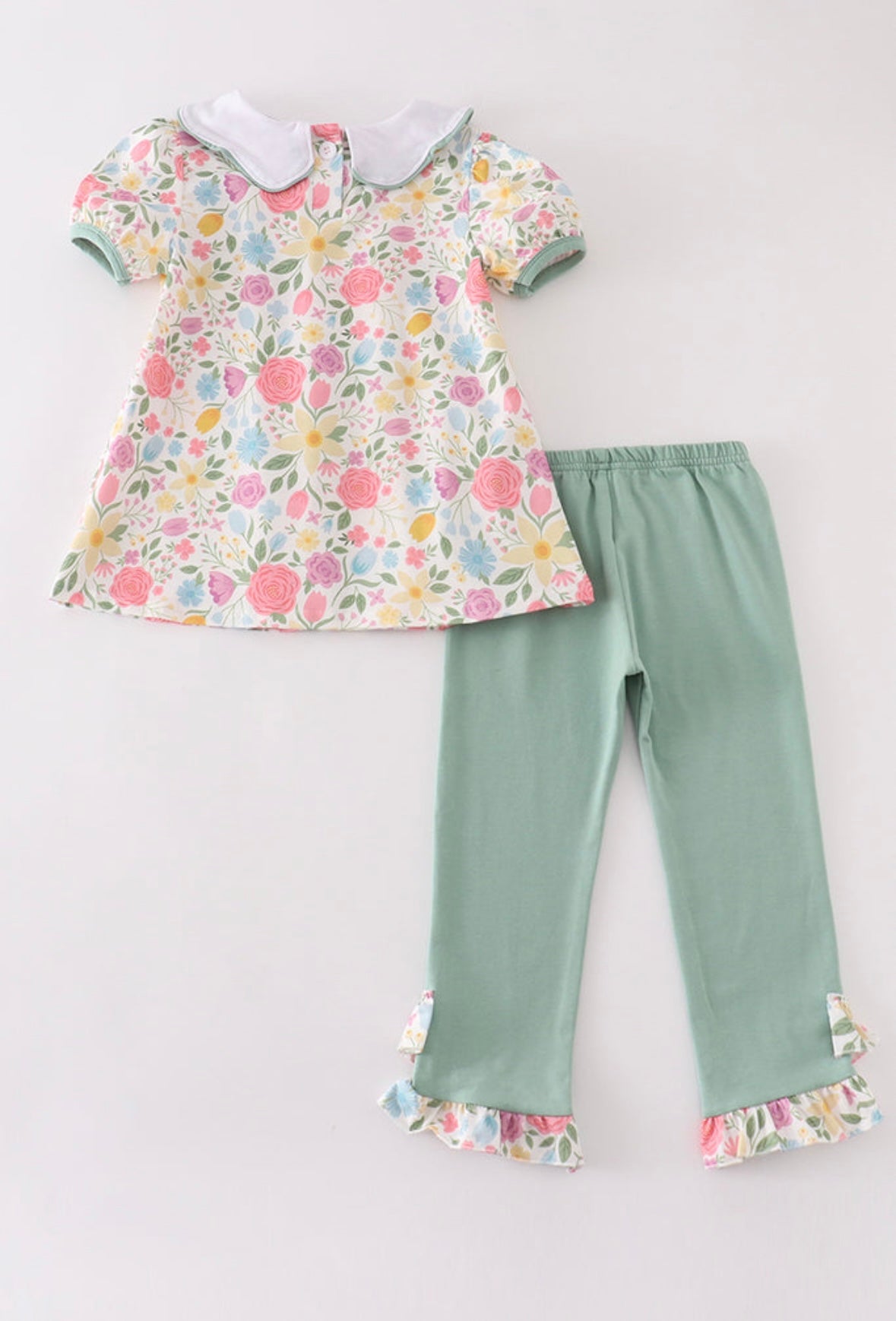 Tulips and Daffodils Outfit