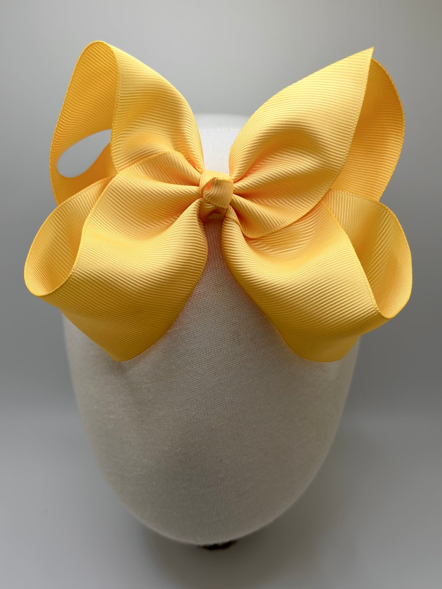 Light Butterscotch Large Clip Bow